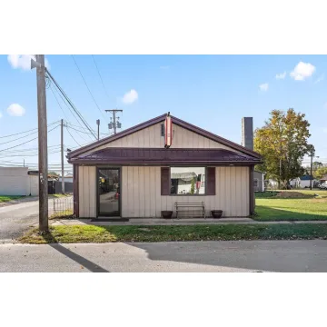 101 N Maple Street Bainbridge OH 45612 Business & Property