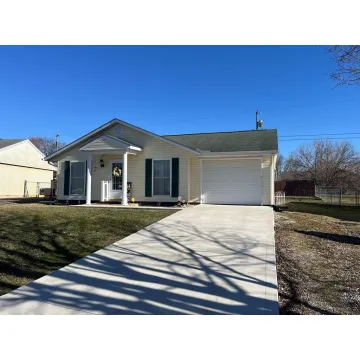 106 Sunrise Lane Waverly OH 45690 Residential