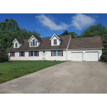 123 Hilltop Lane Piketon OH 45601 Residential