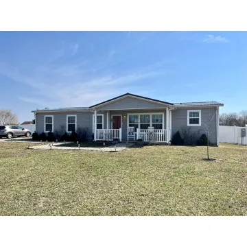 13140 U. S. Rt. 62 Leesburg OH 45135 Residential