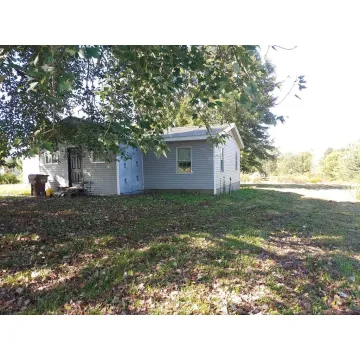 13686 St. Rt. 220 Waverly OH 45690 Residential