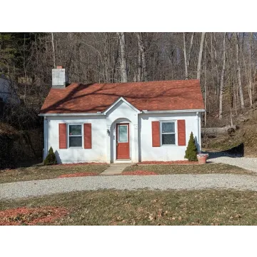 1452 St. Rt. 552 Waverly OH 45690 Residential