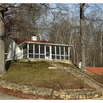 1455 St. Rt. 552 Waverly OH 45690 Residential