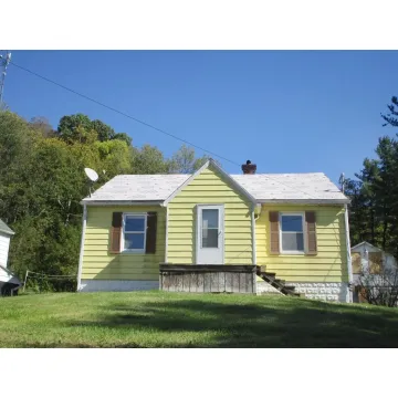15 Evans Heights Gallipolis OH 45631 Residential