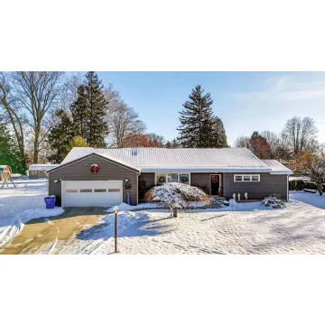 15 Shawnee Drive Chillicothe OH 45601 Residential