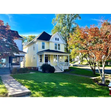 158 W 5TH ST Chillicothe OH 45601 Residential