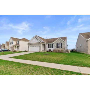 159 Chestnut Commons Drive Commercial Point OH 43116 Residential