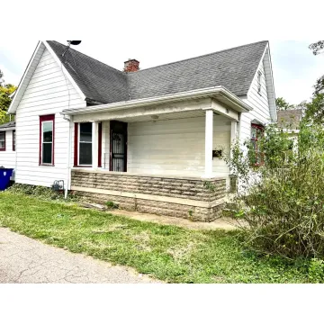 184 E 7TH ST Chillicothe OH 45601 Residential
