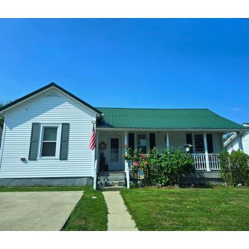 136 Lincoln Street Oak Hill OH 45656 Residential