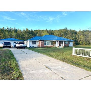 51419 Old Route 50 Londonderry OH 45647 Residential