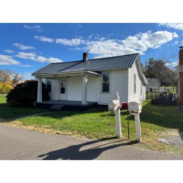 16 Dickason Street Jackson OH 45640 Residential