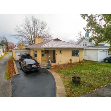 334 Mirabeau Street Greenfield OH 45123 Residential