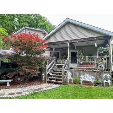 1890 Straight Creek Waverly OH 45690 Residential