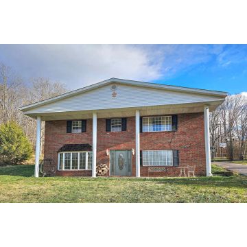 1294 Kemper Hollow Road Gallipolis OH 45631 Residential