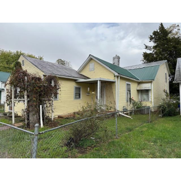 618 E Water Street Chillicothe OH 45601 Residential