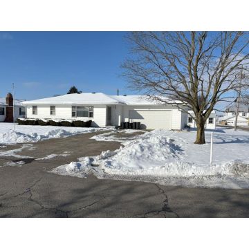 302 N Main  Street Frankfort OH 45628 Residential