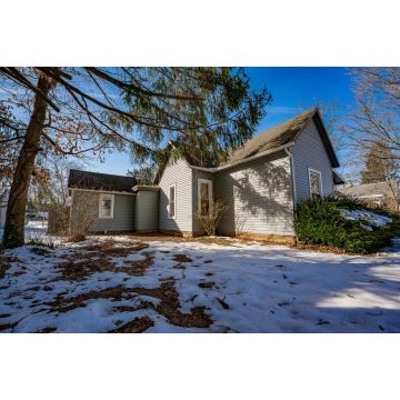 403 S Maple Street Bainbridge OH 45612 Residential