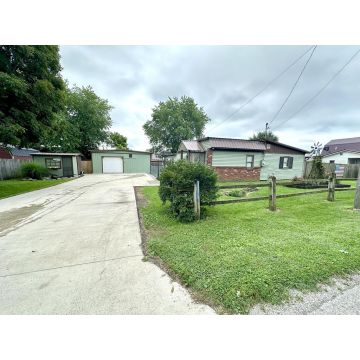 26030 Locust Grove Road New Holland OH 43145 Residential