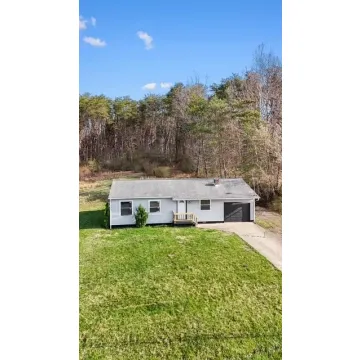 203 W 13TH ST Wellston OH 45692 Residential