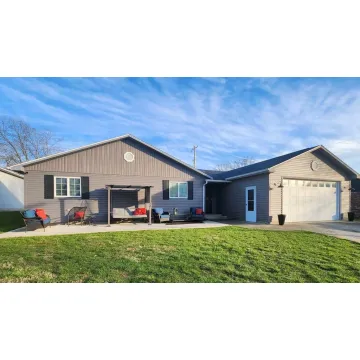 204 Elizabeth Lane Waverly OH 45690 Residential