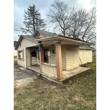 204 Main  Street Frankfort OH 45628 Residential