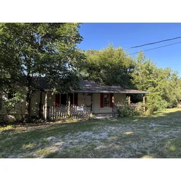 2056 Simmons Road Frankfort OH 45628 Residential