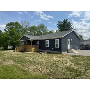 222 N Michigan Ave. Wellston OH 45692 Residential