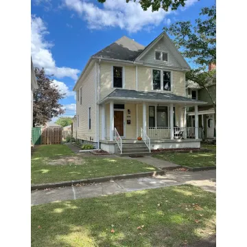 229 S Hickory St. Chillicothe OH 45601 Residential