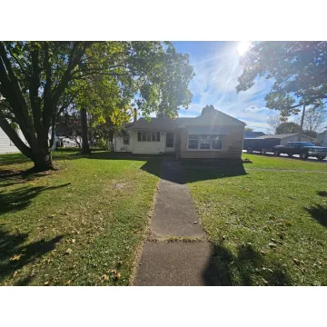 23 State Street Jeffersonville OH 43128 Residential