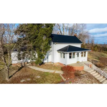 2417 Glenroy Road Wellston OH 45692 Residential