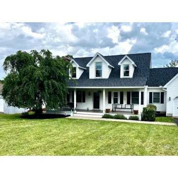 268 Clayburne Blvd. Chillicothe OH 45601 Residential