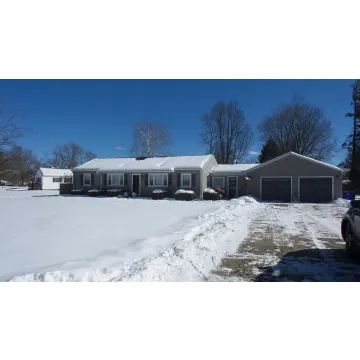 27 Shawnee Chillicothe OH 45601 Residential