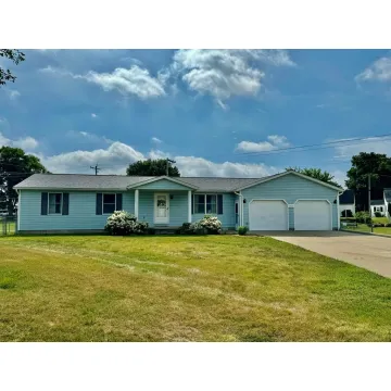 304 Elizabeth Lane Waverly OH 45690 Residential