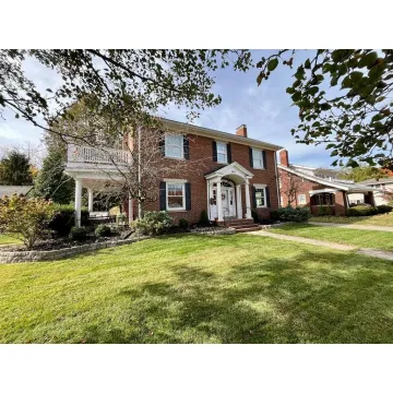 304 Fairway Ave. Chillicothe OH 45601 Residential