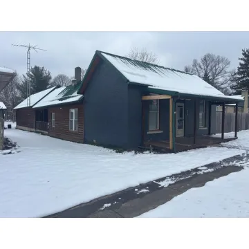 310 W Main  Street Bainbridge OH 45612 Residential