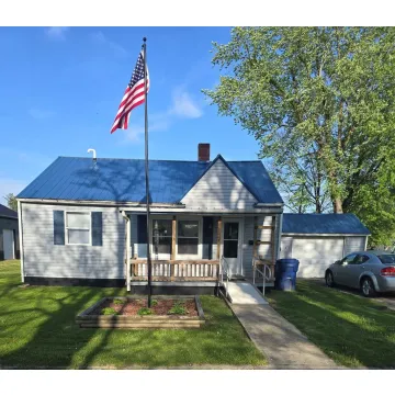 320 N Illinois Ave. Wellston OH 45692 Residential