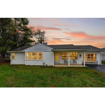 343 Charlotte Avenue Oak Hill OH 45656 Residential