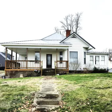 343 W South Street Jackson OH 45640 Residential