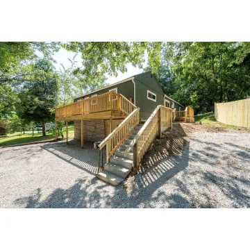 357 Adams Street Nelsonville OH 45764 Residential