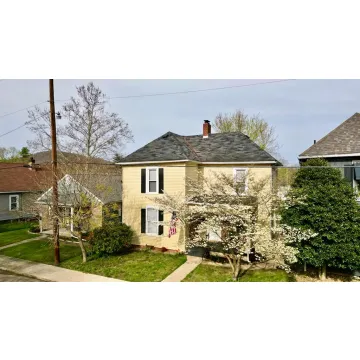 37 N Poplar Street Chillicothe OH 45601 Residential