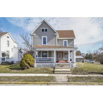 4 Maple Street Jeffersonville OH 43128 Residential