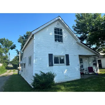 415 Cherry St Washington Court House OH 43160 Residential