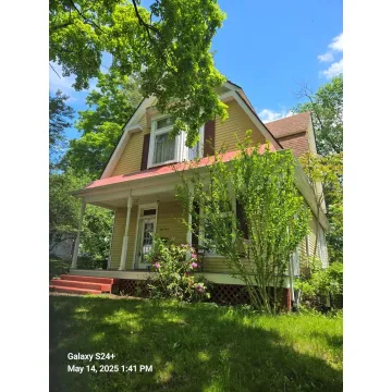 43 Park Jackson OH 45640 Residential