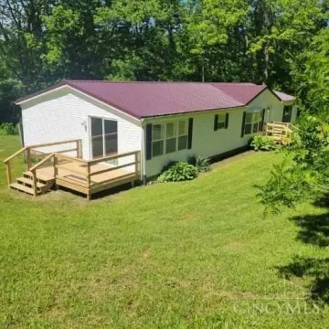 5103 Washburn Road Hillsboro OH 45133 Residential