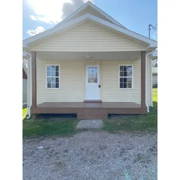 52 W 10TH ST Wellston OH 45692 Residential