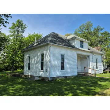 52 West Street Bloomingburg OH 43106 Residential Auction