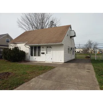 521 3RD ST Waverly OH 45690 Residential