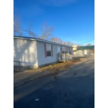 660/720 W Second St. Waverly OH 45690 Residential