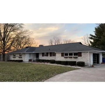 8 Ridgeway Drive Chillicothe OH 45601 Residential