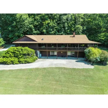 818 Prussia Road Waverly OH 45690 Residential